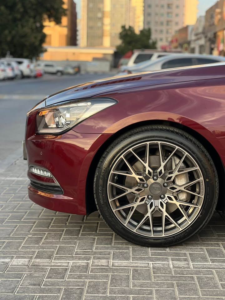 2015 Genesis G80 Base