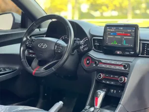 2020 Hyundai Veloster Limited