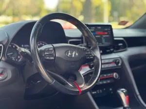 2020 Hyundai Veloster Limited
