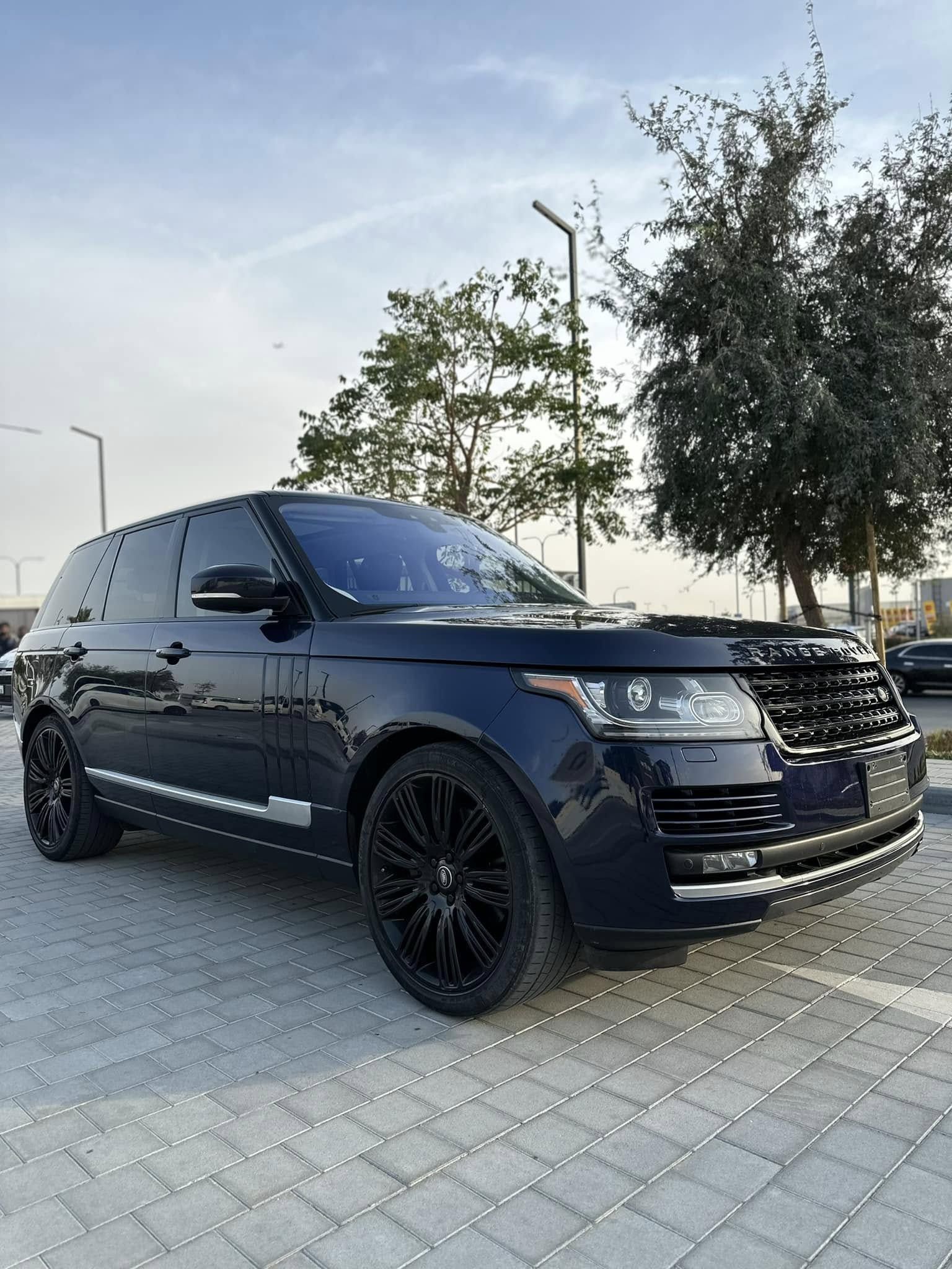 2017 لاند روفر رينج روفر HSE