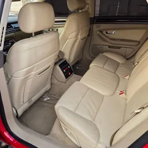 2005 Audi A8 4.0T quattro