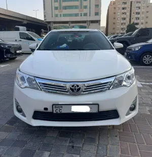 2015 Toyota Camry GLI