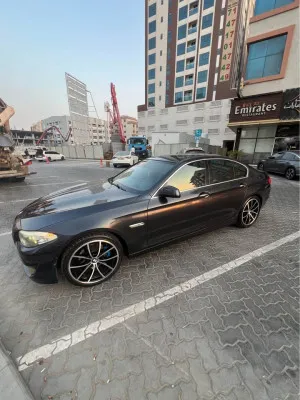 2011 بي أم دابليو الفئة - 5 528i