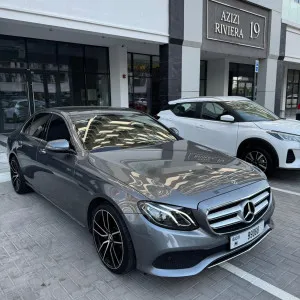 2019 مرسيدس-بنز الفئة - E E300