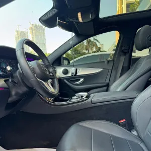 2019 مرسيدس-بنز الفئة - E E300