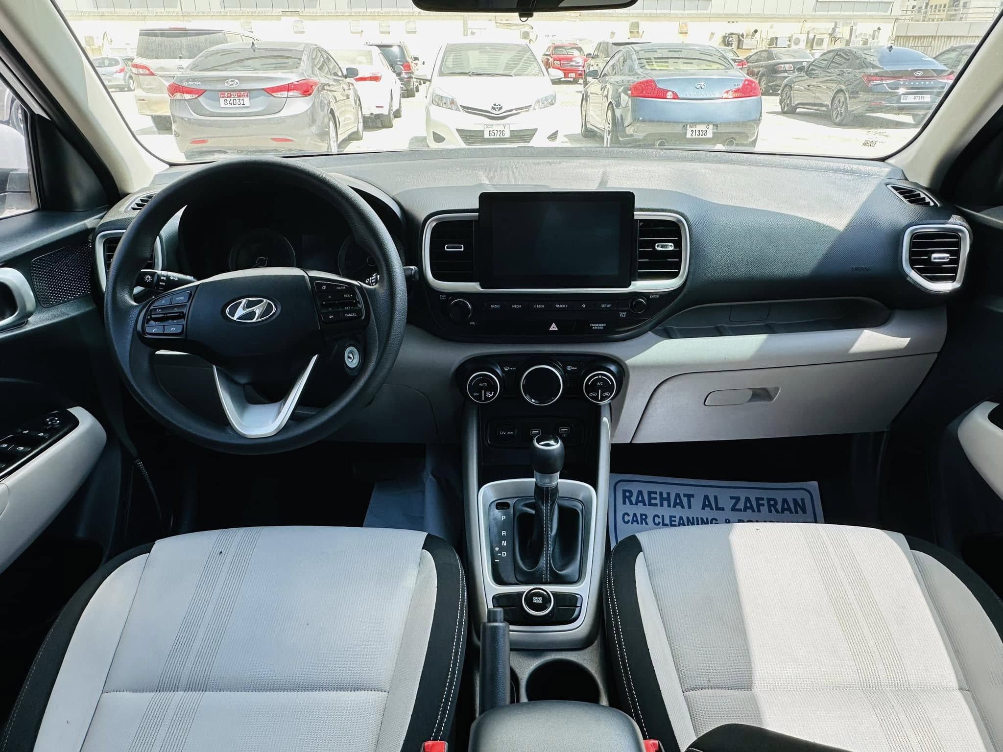 2020 هيونداي فينيو Limited