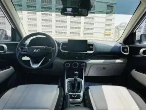 2020 هيونداي فينيو Limited