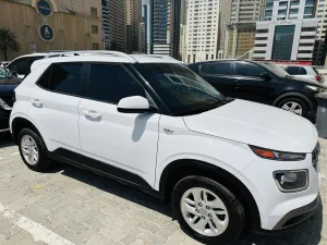 2020 هيونداي فينيو Limited