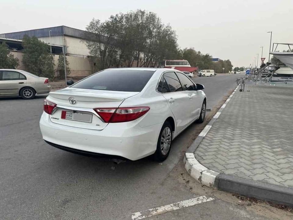 2017 Toyota Camry Exclusive