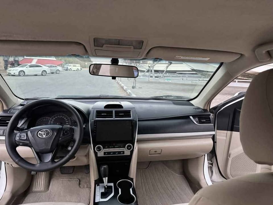 2017 Toyota Camry Exclusive