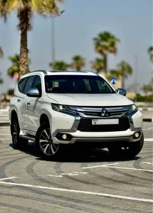 2017 ميتسوبيشي مونتيرو Limited