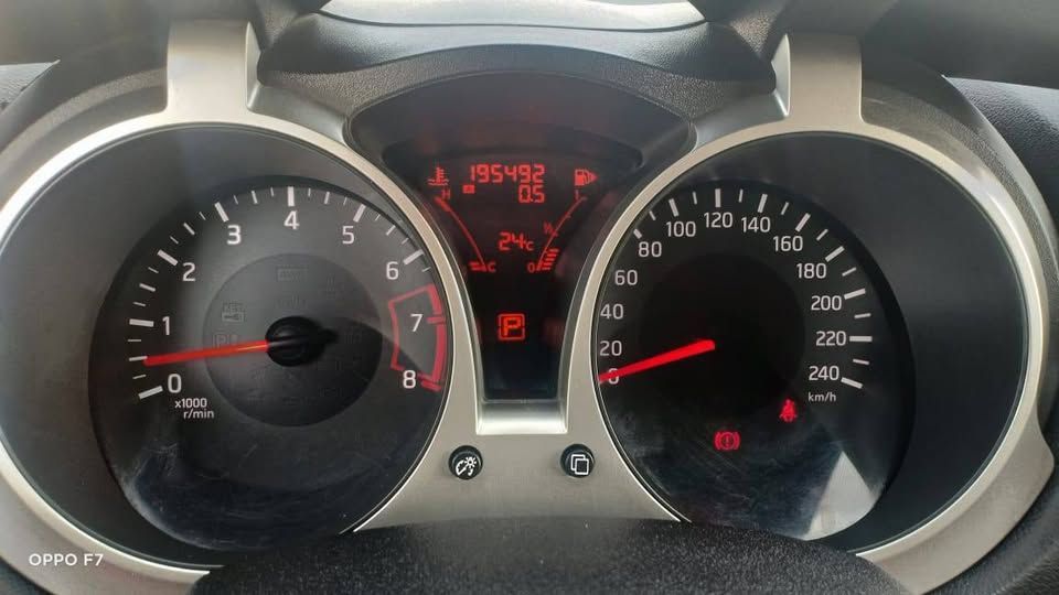 2016 نيسان جوك S