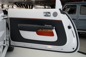 2016 رولز رويس دون standard