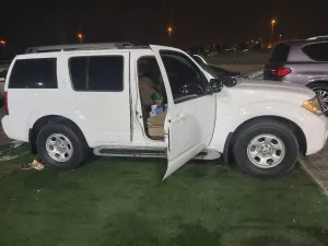 2011 نيسان باثفايندر S