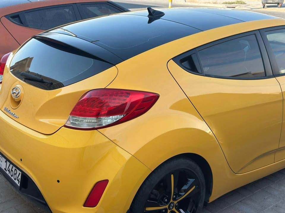 2016 هيونداي فوليستر Limited