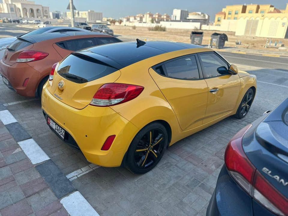 2016 هيونداي فوليستر Limited