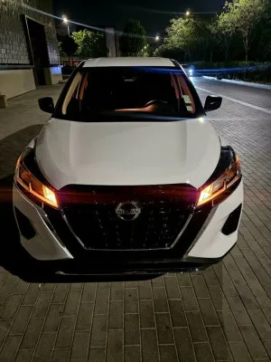 2021 Nissan KICKS S