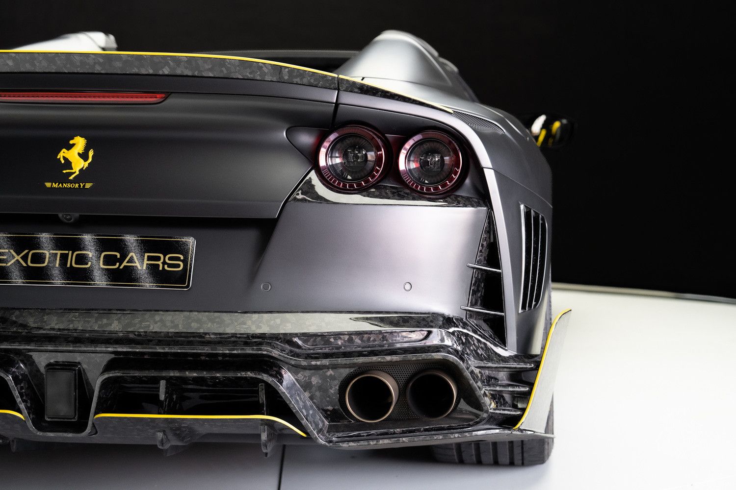 2021 فيراري 812 سوبر فاست GTS