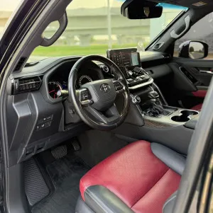 2023 Toyota Land Cruiser VXR