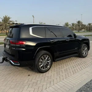2023 Toyota Land Cruiser VXR