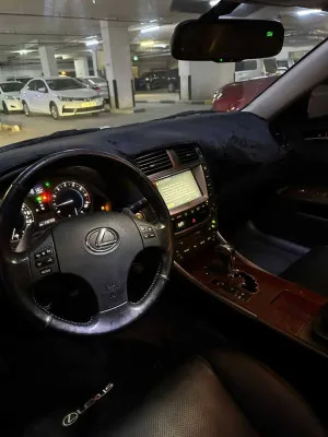 2007 لكزس اي اس IS 250