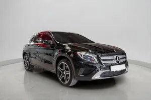2015 مرسيدس-بنز GLA - جي ال اي GLA250