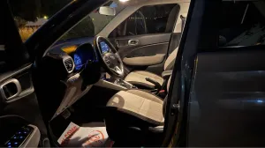 2021 هيونداي فينيو SE