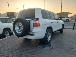 2015 Toyota Land Cruiser Standerd