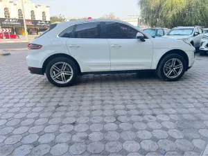 2015 بورش ماكان S