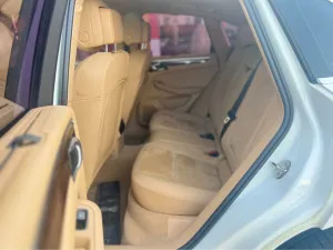 2015 بورش ماكان S