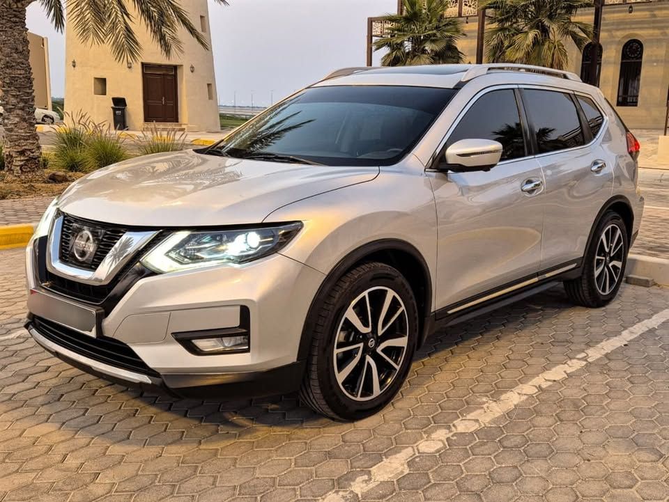 2020 نيسان اكس تريل SL