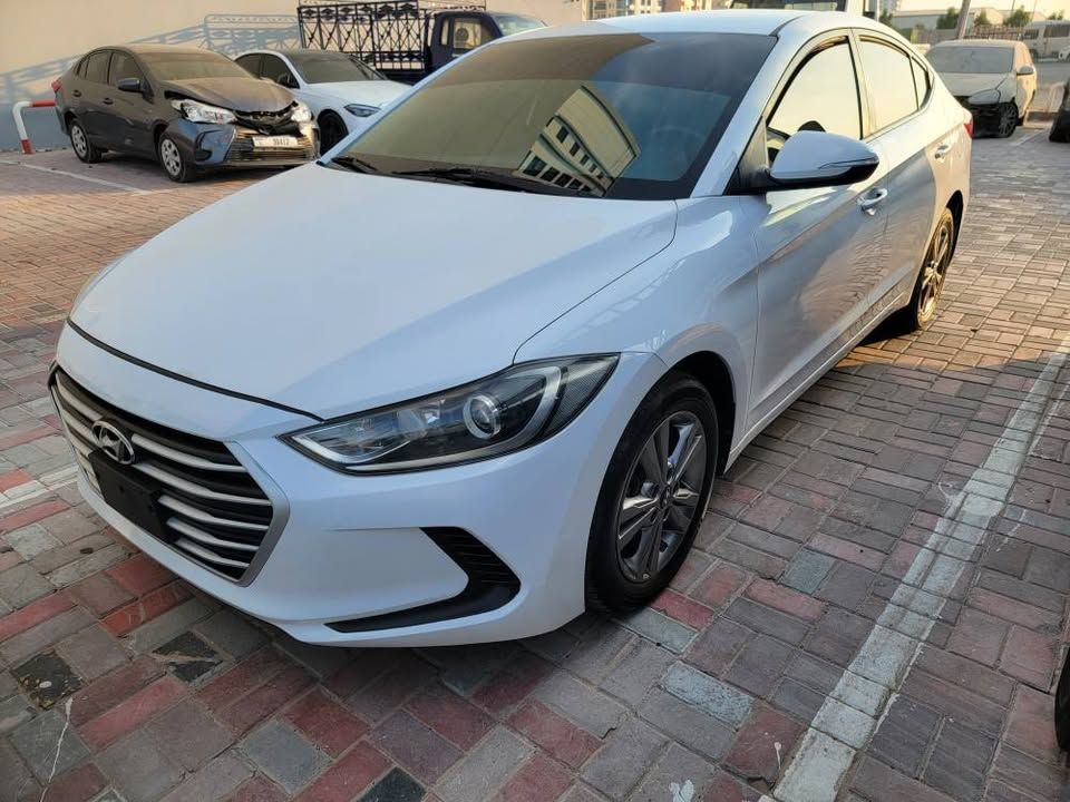 2018 هيونداي النترا Limited
