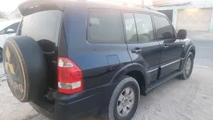 2005 Mitsubishi Pajero GLS