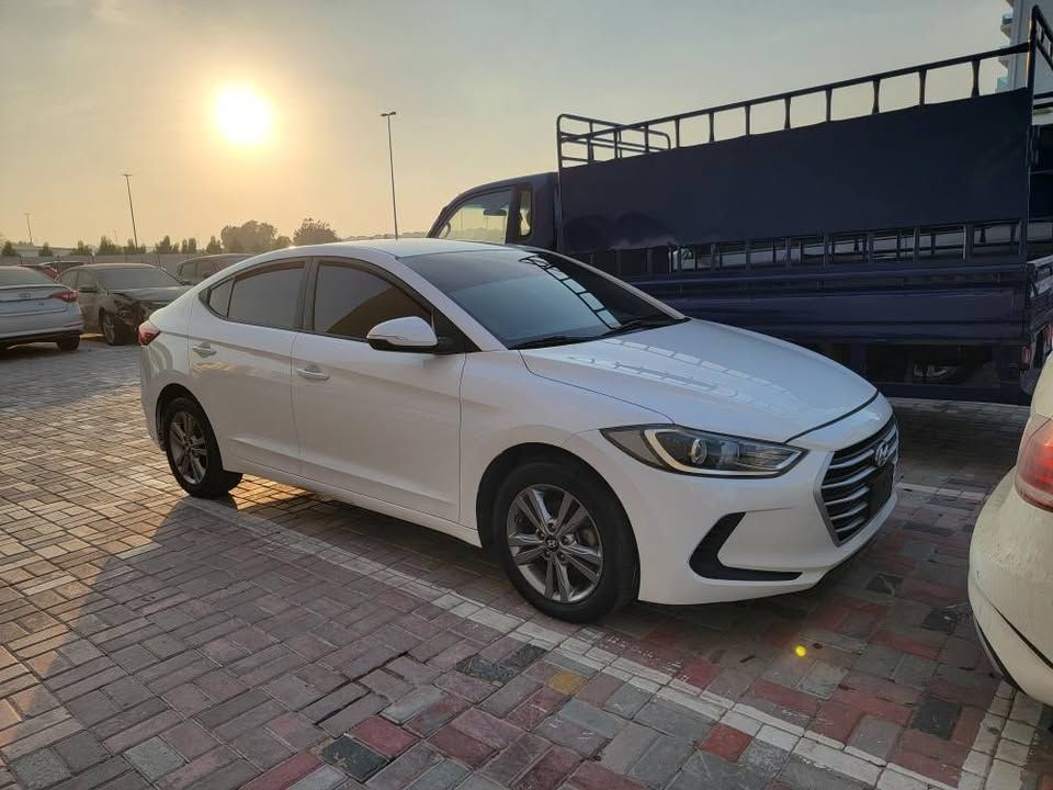 2018 هيونداي النترا Limited