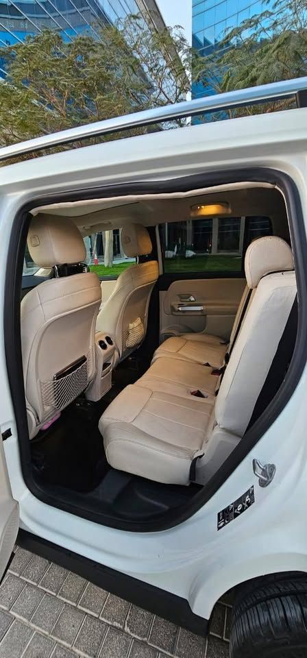 2021 Mercedes-Benz GLB GLB300