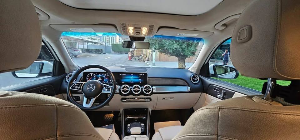 2021 Mercedes-Benz GLB GLB300