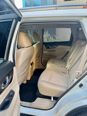 2022 Nissan XTrail SV