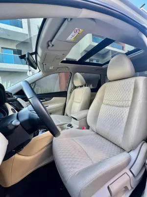 2022 Nissan XTrail SV