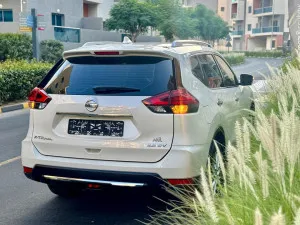 2022 Nissan XTrail SV