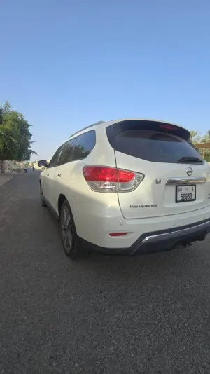 2014 Nissan Pathfinder S