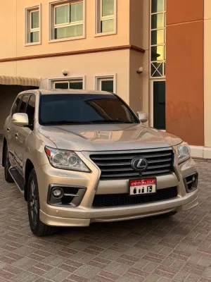 2014 Lexus LX 570