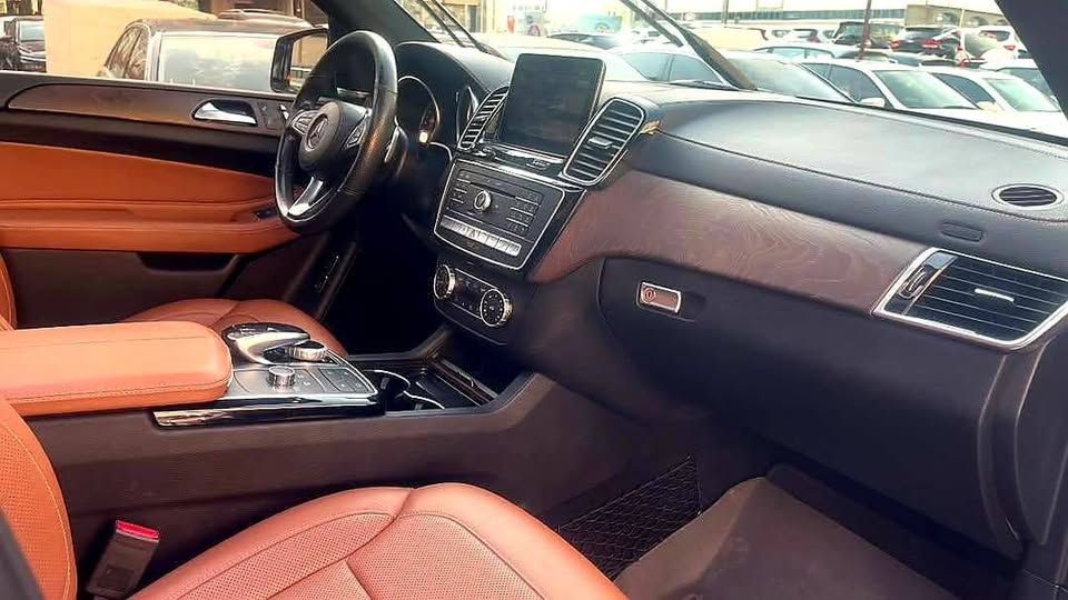 2017 مرسيدس-بنز GLS - جي ال اس GLS 450 4MATIC