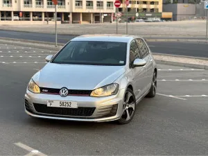 2015 فولجس فاجن جولف GTI