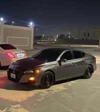 2020 نيسان آلتيما S