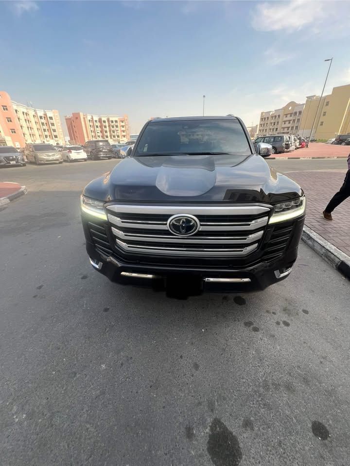 2023 تويوتا لاند كروزر VXR