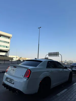 2018 كرايسلر ٣٠٠ S