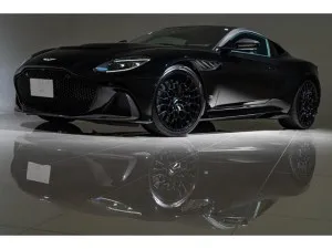 2024 استون مارتن دي بي أس
