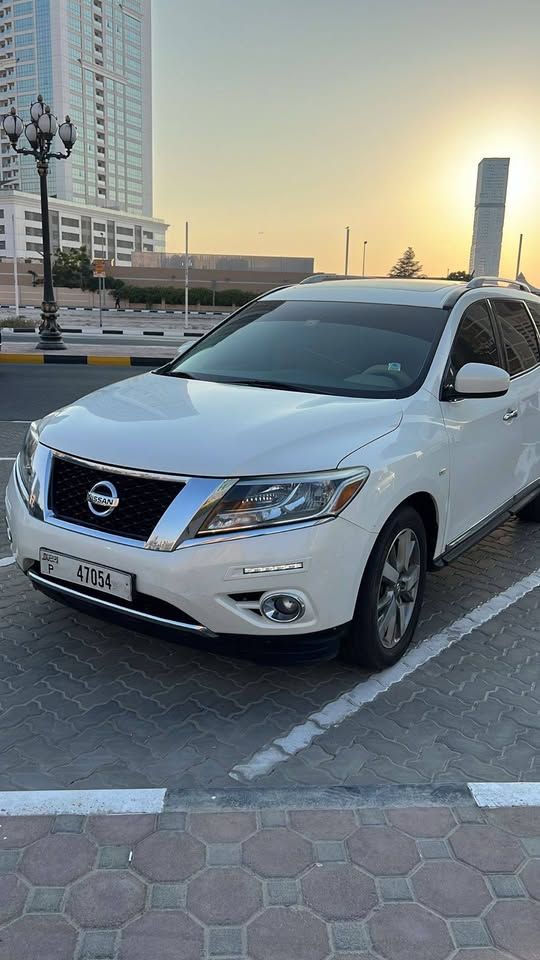 2014 Nissan Pathfinder Platinum