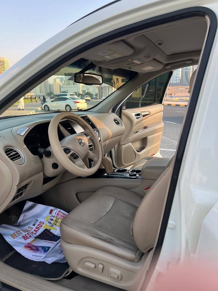 2014 Nissan Pathfinder Platinum