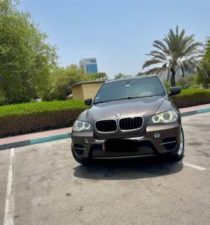 2013 بي أم دابليو اكس - 5 4.8i